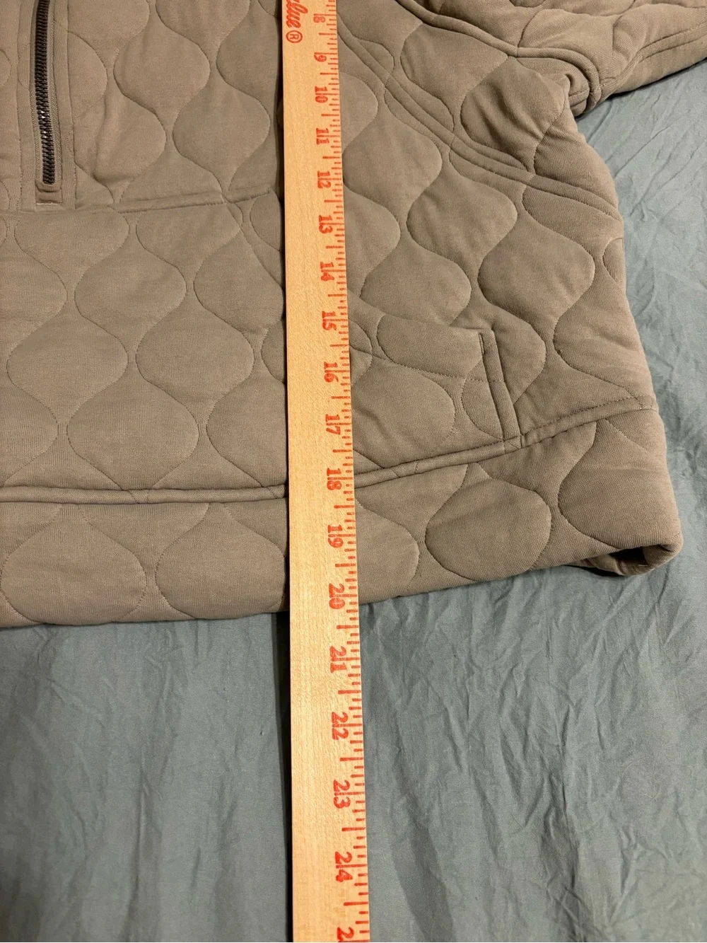 Lululemon Quilted Half Zip Pullover M/L Taupe Oversized Cropped Sweatshirt